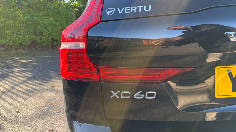 Volvo XC60 2.0 T6 [350] RC PHEV Plus Dark 5dr AWD Geartronic Estate